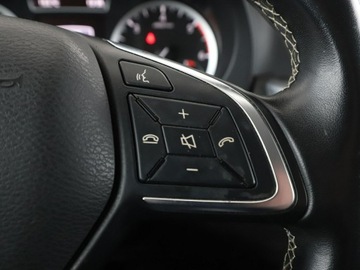 Infiniti Q30 1.5D 109KM 2017 Infiniti Q30 1.5d Tempomat Klimatronik Navi Grzane, zdjęcie 27