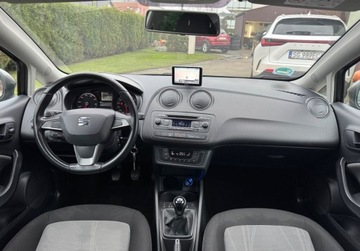 Seat Ibiza IV Hatchback 5d Facelifting 1.4 85KM 2014 Seat Ibiza 1,4 86KM CLIMATRONIC NAVI Grzane fotele Serwis Bezwypadkowy Sup, zdjęcie 15