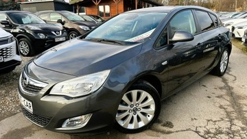 Opel Astra J Hatchback 5d 1.6 Twinport ECOTEC 115KM 2010 Opel Astra 1.6i 116PS OPŁACONY Bezwypadkowy, zdjęcie 1