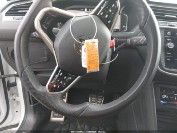 Volkswagen Tiguan III 2024 Volkswagen Tiguan 2.0T SEL R-Line 2024, 2.0L R4 184KM, odpala i jezdzi, od, zdjęcie 16