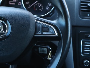 Skoda Yeti Outdoor 2.0 TDI 110KM 2014 Skoda Yeti 2.0 TDI, Salon Polska, Serwis ASO, zdjęcie 17