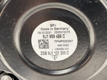Porsche Taycan 9J1 2021 wentylator chłodnic 9j1121383 9J1959456C 9J1121203C