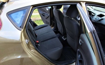 Ford Fiesta VII 2013 Ford Fiesta 1.0 i Klimatyzacja Pdc Podgrzewane fotele 1 rok gwarancji, zdjęcie 13