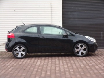 Kia Rio III Hatchback 3d 1.2 DOHC CVVT 85KM 2012 Kia Rio KLIMATRONIC LED, zdjęcie 11