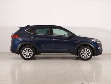 Hyundai Tucson III SUV Facelifting 1.6 T-GDi 177KM 2019 Hyundai Tucson 1.6 T-GDI, Salon Polska, zdjęcie 5