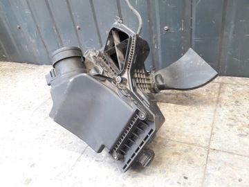 8K0133835AD POUZDRO FILTRU VZDUCHU 2.0 TDI AUDI A4 B8