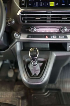 Toyota 2024 Toyota Proace Verso 2.0 D4-D Long Business 2.0 Diesel 144KM, zdjęcie 24