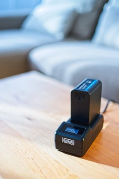 БЫСТРОЕ ЗАРЯДНОЕ УСТРОЙСТВО NEWELL ДЛЯ АККУМУЛЯТОРОВ NP-F NP-FM