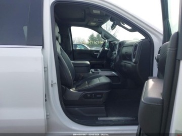 Chevrolet Silverado II 2022 Chevrolet Silverado 1500 LTD Short Bed LTZ 2022 5.3 Benzyna 355KM, zdjęcie 9