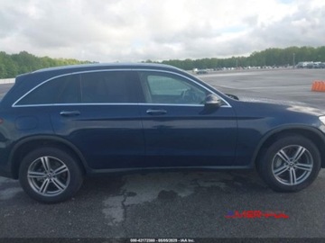 Mercedes GLC C253 2021 Mercedes-Benz GLC 2021 r. ,2,0L 300 4 MATIC 2.0 Benzyna 255KM, zdjęcie 13