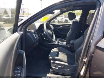 Audi 2021 Audi Q5 Sportback Premium 45 Tfsi Quattro S Tronic 2021 2.0l 2.0 Benzyna, zdjęcie 9