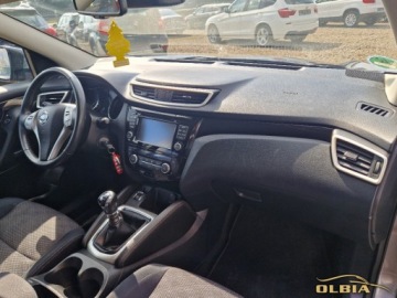 Nissan Qashqai II Crossover 1.2 DIG-T 115KM 2014 Nissan Qashqai Led,Kamera cofania,Nawigacja 1.2 Benzyna 116KM, zdjęcie 19