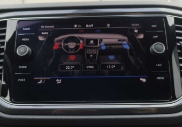 Volkswagen T-Roc I SUV 1.5 TSI ACT 150KM 2021 Volkswagen T-Roc Premium Pakiety, ACC, Kamera, Digital Cockpit, Rozpoznaw, zdjęcie 32