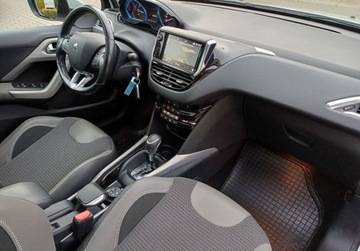 Peugeot 2008 I SUV Facelifting 1.2 PureTech 110KM 2018 Peugeot 2008 232 Allure 110 KM Automat I wl. Serwisowany w ASO GWARANCJA, zdjęcie 13