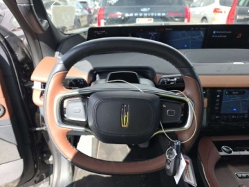 Lincoln Navigator III 2025 Lincoln Navigator 2025, 3.5L, 4x4, Reserve 3.5 Benzyna 440KM, zdjęcie 7