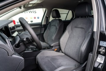 Volkswagen Golf VIII Hatchback Facelifting 1.5 eTSI mHEV 150KM 2025 Volkswagen Golf Style 1.5 TSI eHybrid 150 KM DSG, zdjęcie 12