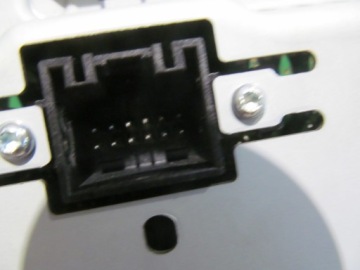 VW PASSAT 14-20 ЭКРАННАЯ РАДИОНАВИГАЦИОННАЯ ПАНЕЛЬ C401