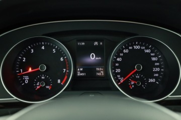 Volkswagen Passat B8 Limousine 1.8 TSI BlueMotion Technology 180KM 2017 VW Passat 1.8 TSI, Salon Polska, 1. Właściciel, zdjęcie 11