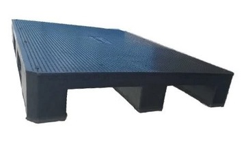 Новый пластиковый противоскользящий поддон 120х80.