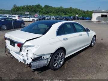 Mercedes Klasa E W213 2021 Mercedes-Benz Klasa E 350 2021 2.0l 2.0 Benzyna 255KM, zdjęcie 5