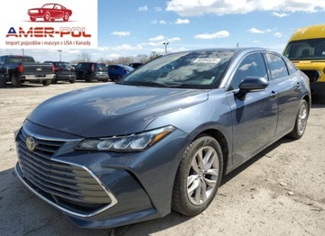Toyota Avalon III 2019 Toyota Avalon XLE 2019 3.5l 3.5 Benzyna 301KM