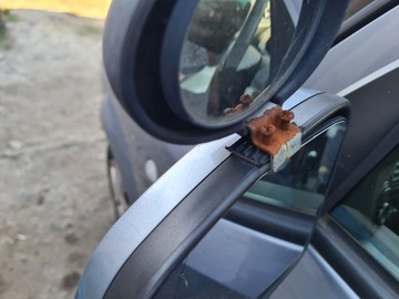 LEVÉ ZRCÁTKO OPEL MERIVA A Z163 EVROPA