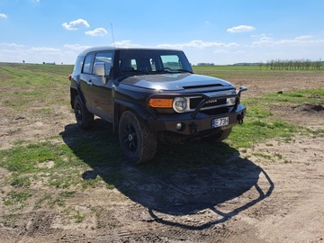 Toyota FJ Cruiser karoseria dach błotnik tył ćwiartka buda