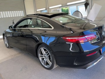 Mercedes Klasa E W213 2019 Mercedes-Benz E-Klasse E 200 4Matic AMG Line, zdjęcie 1