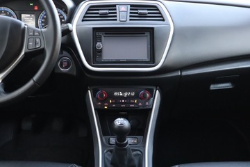 Suzuki SX4 II S-cross 1.6 VVT 120KM 2014 Suzuki SX4 S-Cross 1.6 VVT AllGrip, Salon Polska, zdjęcie 11