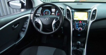 Hyundai i30 II Wagon Facelifting 1.4 MPI 100KM 2017 Hyundai i30 Benzyna Kombi 100KM NAVIgacja Kamera Cofania 1.4 Benzyna, zdjęcie 4