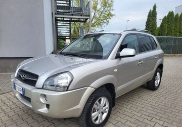 Hyundai Tucson I SUV Facelifting 2.0 CRDi VGT 150KM 2010 Hyundai Tucson 2.0 CRDI 150km Zero Rdzy Import...