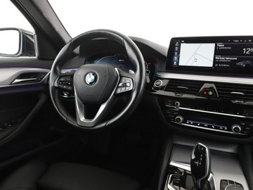 BMW Seria 5 G30-G31 Touring Plug-In 2.0 530e 292KM 2021 BMW 530 FV23% PHEV full LED skóra virtual cocpit, zdjęcie 15
