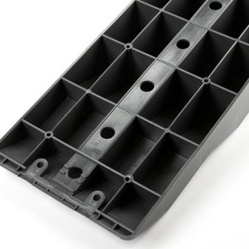 Пандусы, выравнивающие клинья для кемперов и прицепов