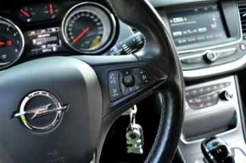 Opel Astra K Sports Tourer 1.0 Turbo 105KM 2017 Opel Astra Sports Tourer 1.0 105 KM Climatronic, zdjęcie 22