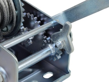 РУЧНАЯ ЛЕБЕДКА 1200 КГ, 10 М ЛИНИИ