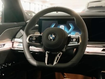 BMW Seria 7 G70 Sedan 3.0 40d 299KM 2025 BMW Seria 7 740d xDrive Sport Sedan 3.0 (299KM) 2025, zdjęcie 7