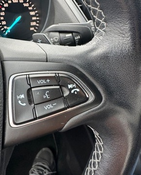 Ford Kuga II SUV Facelifting 2.0 TDCi 150KM 2018 Ford Kuga St Line,Automat,4x4,Kamera,Sony 2.0 Diesel 150KM, zdjęcie 11