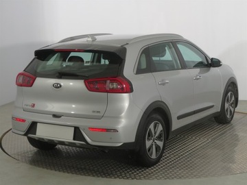 Kia Niro I Crossover 1.6 GDi Hybrid 141KM 2016 Kia Niro Hybrid, Salon Polska, Serwis ASO, zdjęcie 4