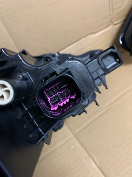 AUDI Q8 SQ8 ПЕРЕДНИЕ ФОНАРИ ПОДЪЕМА ПОЛНОСТЬЮ СВЕТОДИОДНЫЕ ЛЕВАЯ ПРАВАЯ 4M8