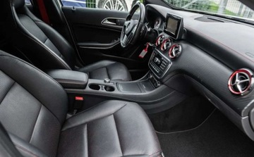 Mercedes Klasa A W176 Hatchback 5d Facelifting 250 211KM 2015 Mercedes-Benz Klasa A SPORT-Pakiet 2.0B 211Ps Skora Bixenon Navi Ledy Kame, zdjęcie 7