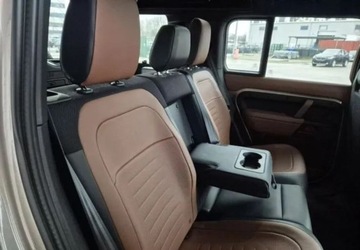 Land Rover Defender IV (L663) 90 5.0P V8 525KM 2025 Land Rover Defender Defender MY25.5 4.4P V8 635 PS AWD Auto 110 OCTA 5.0, zdjęcie 8