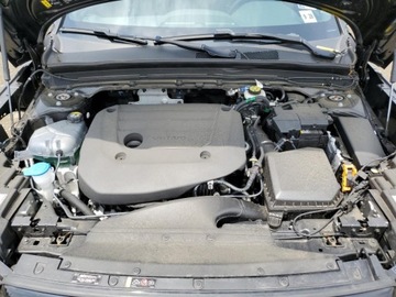 Volvo XC40 2023 Volvo XC 40 Plus 2023 2.0l 2.0 Benzyna 194KM, zdjęcie 6