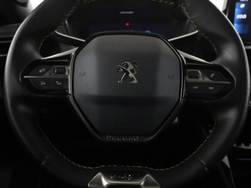 Peugeot 2008 II SUV 1.2 PureTech 130KM 2020 Peugeot 2008 GT-Line virtual navi kamera Bluetooth, zdjęcie 20
