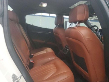 Maserati Ghibli III 2022 Maserati Ghibli Modena 2022 3.0l 3.0 Benzyna 424KM, zdjęcie 10