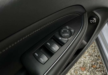 Opel Insignia II Sports Tourer 1.5 Turbo 165KM 2018 Opel Insignia 1.5T 165KM MANUAL DYNAMIC GWARANCJA 132.000km 1.5 165KM, zdjęcie 31