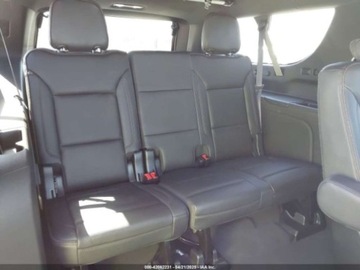 Chevrolet Suburban GMT900 2021 Chevrolet Suburban High Country 2021 6.2l 6.2 Benzyna 420KM, zdjęcie 13