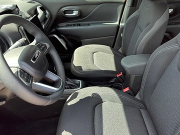 Jeep Renegade 2024 JEEP Renegade Altitude 1.5 T4 mHEV FWD DCT Suv 130KM 2024, zdjęcie 6