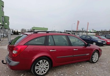 Renault Laguna II Kombi 2.0 i 16V 135KM 2006 Renault Laguna Renault Laguna 2.0 Benzyna 135KM, zdjęcie 3