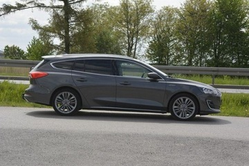 Ford Focus IV Kombi 1.5 EcoBlue 120KM 2019 Ford Focus 1.5EcoBlue doinwestowany Vignale skóra, zdjęcie 7