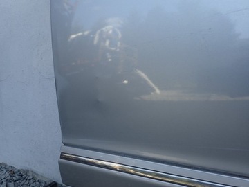 DVEŘE PRAVÉ PŘEDNÍ MERCEDES B TŘÍDA 245